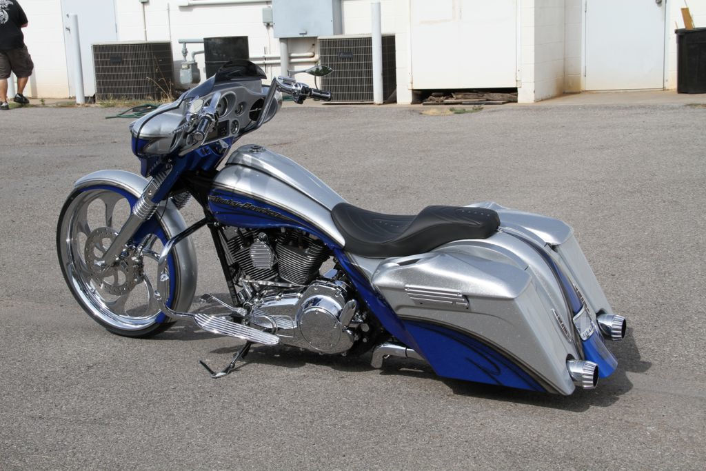 BlueSilver4-Custom_Bagger.jpg