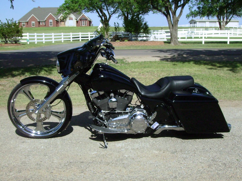 Moreau26-3-Custom_Bagger.jpg