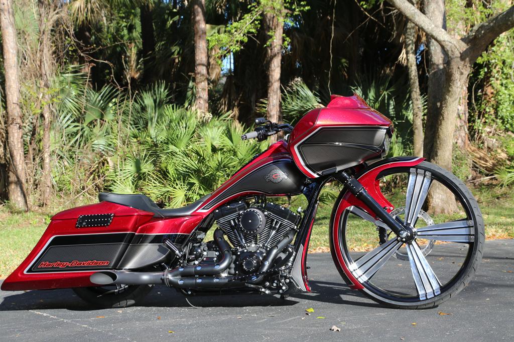 RedandBlack1-Custom_Bagger.jpg