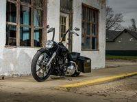 Black3 Custom Bagger