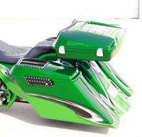 BlackandGreen10 Custom Bagger