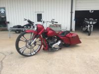 CandyRedMetalFlakeRoadking-Custom_Bagger2 Custom Bagger