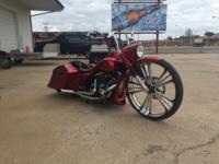 CandyRedMetalFlakeRoadking-Custom_Bagger9 Custom Bagger