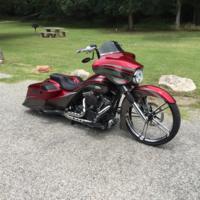 Johns26CVO3 Custom Bagger