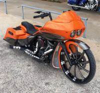 OrangeRoadGlide2 Custom Bagger