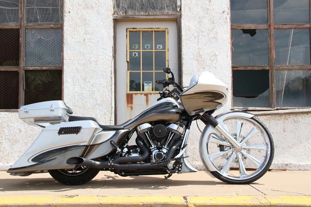 Winsett1-Custom_Bagger.jpg