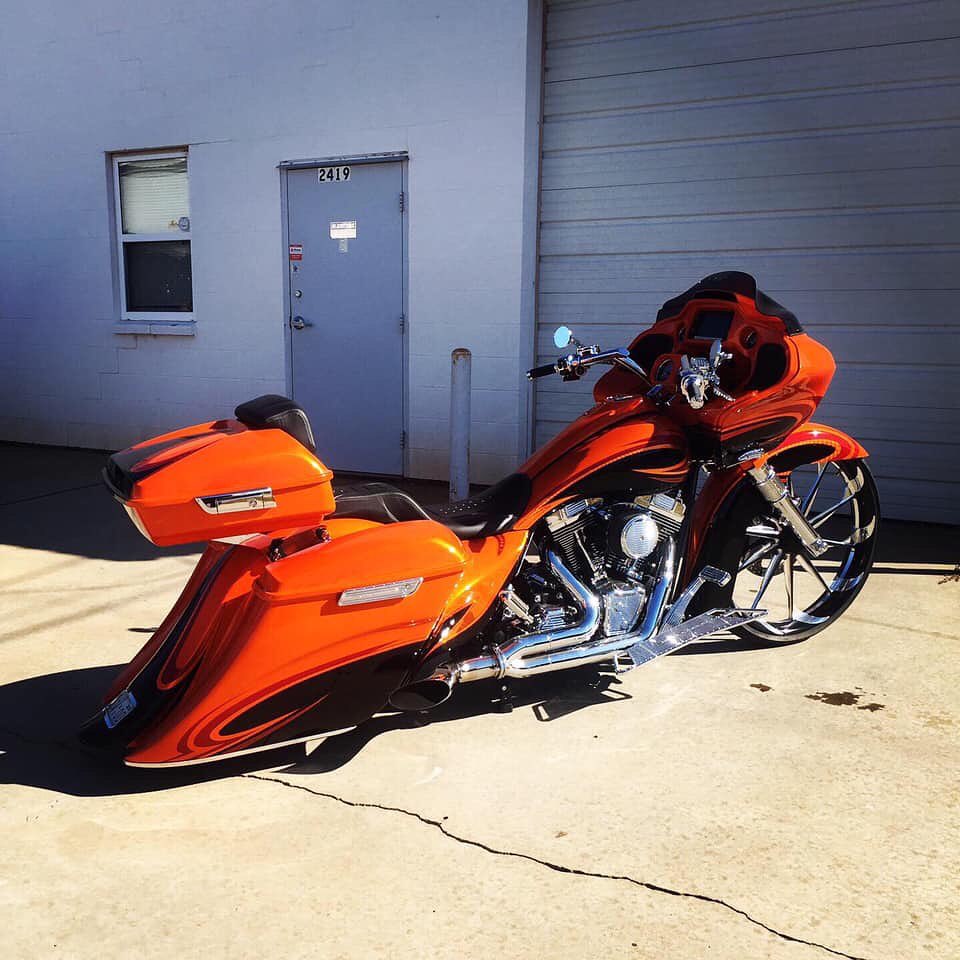 2015CandyOrange2-Custom_Bagger.jpg