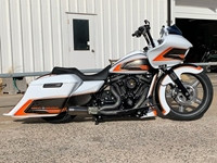 2020WhiteOrangeRoadGlide1