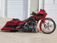 RedRoadGlide1 Custom Bagger